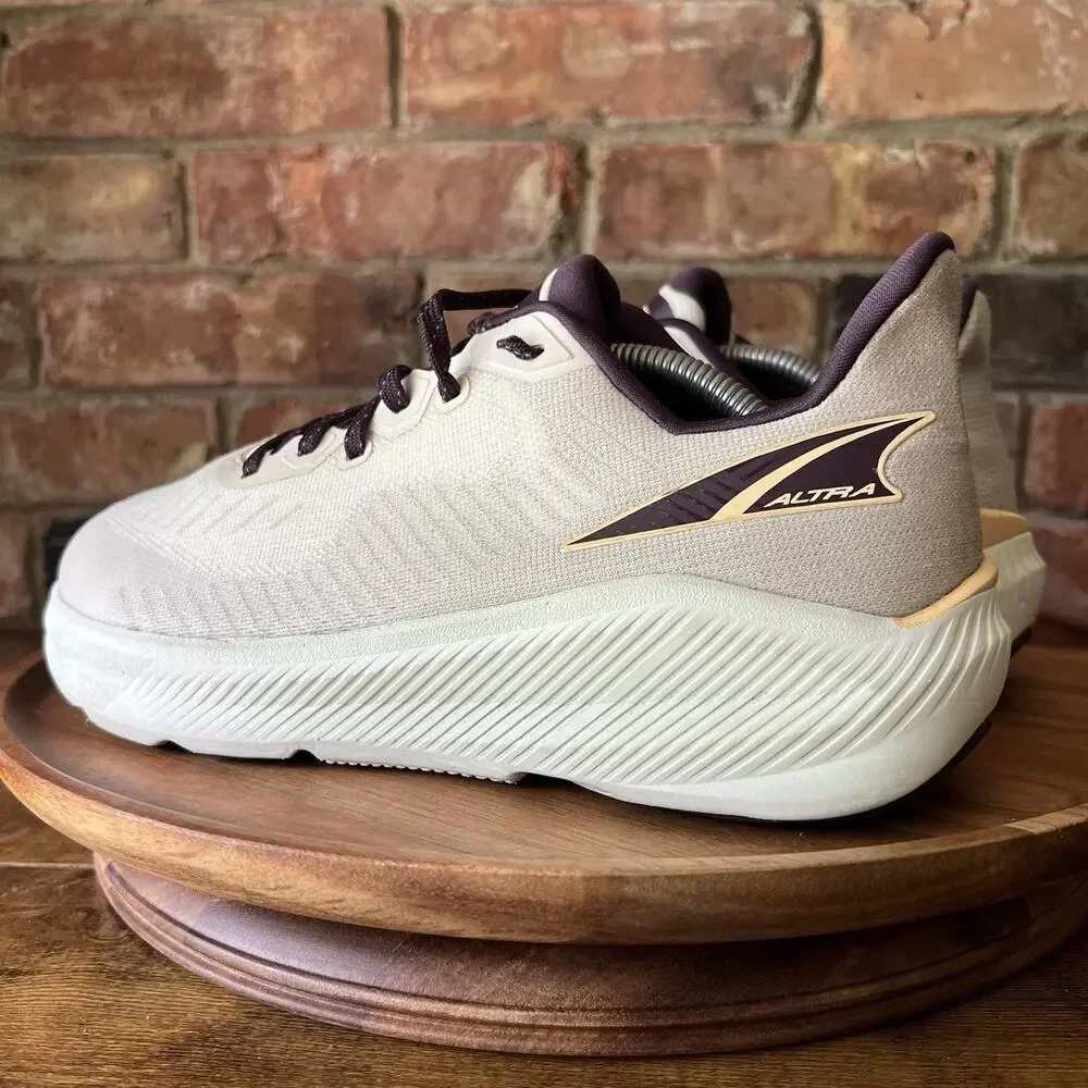 Altra Experience Form Stability Mid Cushion Womens 9 Taupe Road Running Shoes
